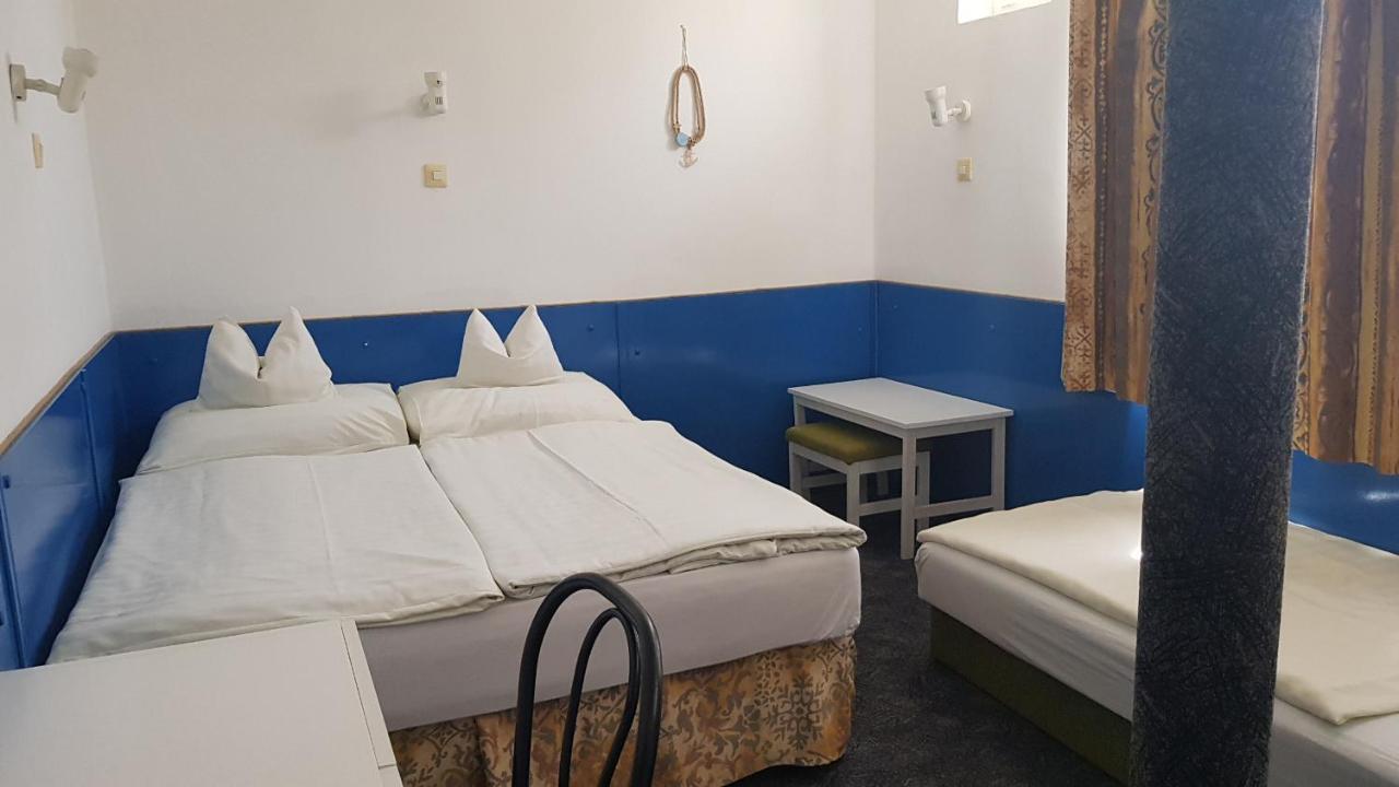 Hotel Amigo Zamárdi Eksteriør bilde