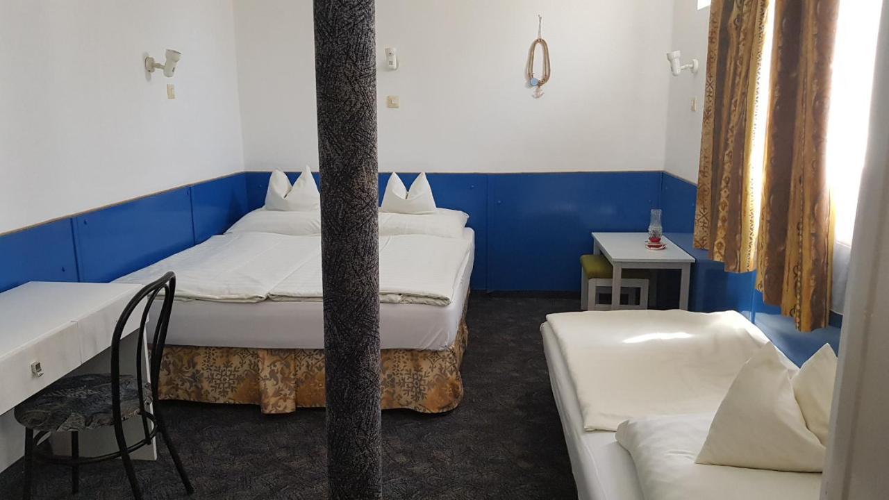 Hotel Amigo Zamárdi Eksteriør bilde