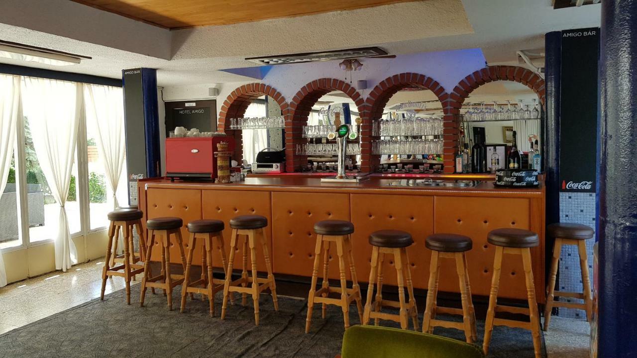 Hotel Amigo Zamárdi Eksteriør bilde
